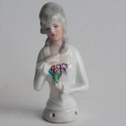 Demi figurine porcelaine Femme