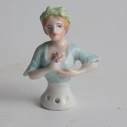 Demi figurine porcelaine Femme