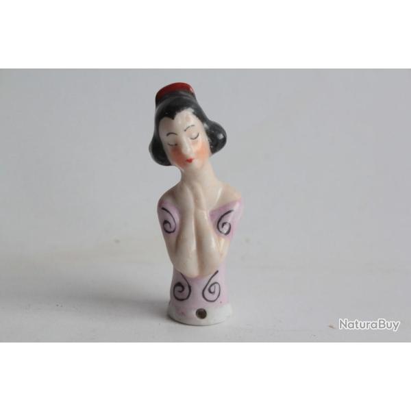 Demi figurine porcelaine Femme Art D�co