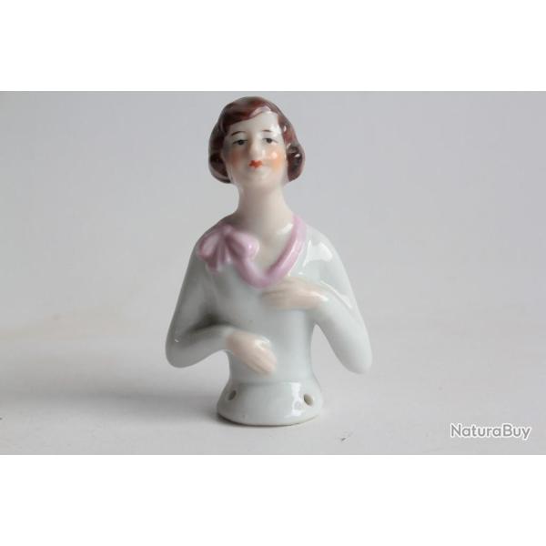 Demi figurine porcelaine Femme Art D�co