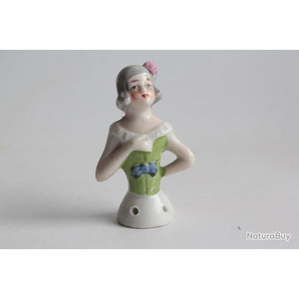 Demi figurine porcelaine Femme