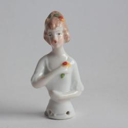 Demi figurine porcelaine Femme