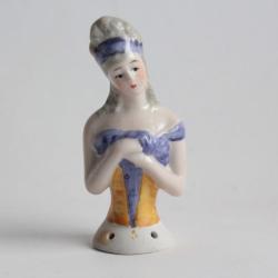 Demi figurine porcelaine Femme
