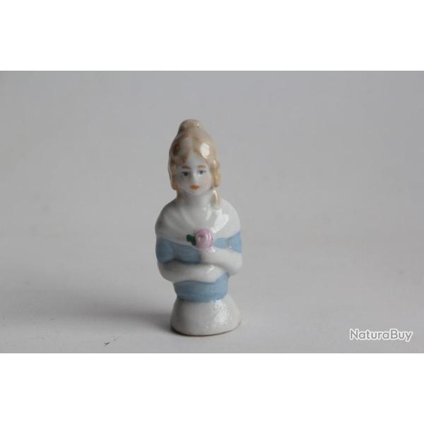 Demi figurine porcelaine Femme