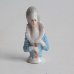 Demi figurine porcelaine Femme