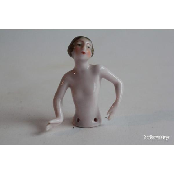 Demi figurine porcelaine Femme nue chevelure dore