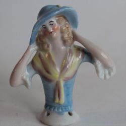 Demi figurine porcelaine Femme
