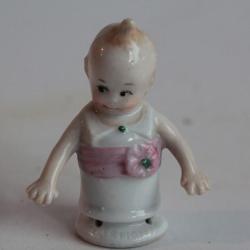 Demi figurine porcelaine Bébé