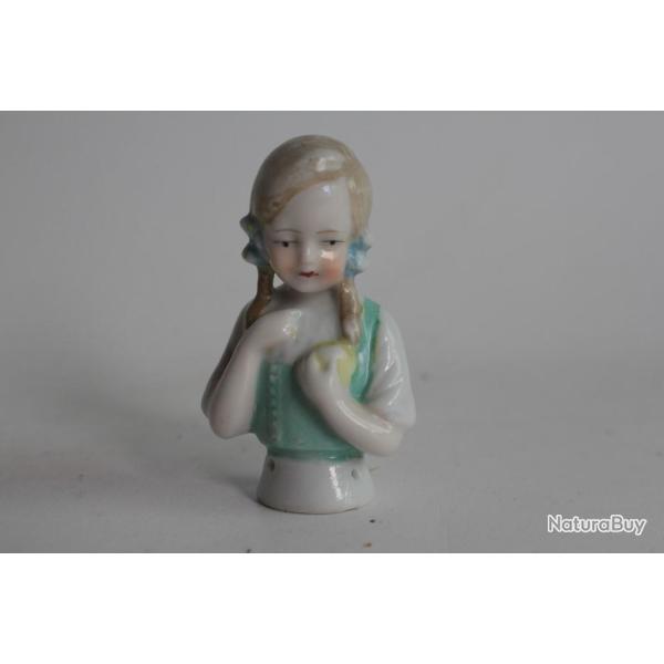 Demi figurine porcelaine Fillette