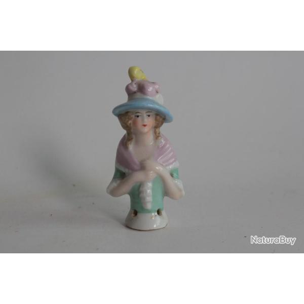 Demi figurine porcelaine Femme