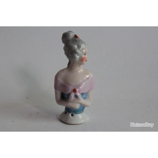 Demi figurine porcelaine Femme