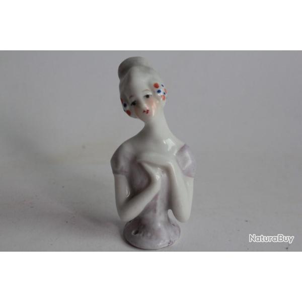 Demi figurine porcelaine Femme