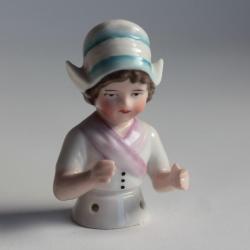 Demi figurine porcelaine Jeune fille Hollandaise