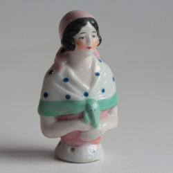 Demi figurine porcelaine Femme Corse