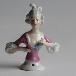Demi figurine porcelaine Marquise