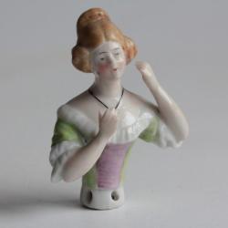Demi figurine porcelaine Femme