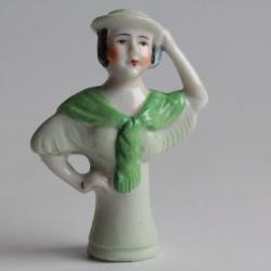 Demi figurine porcelaine Femme Garçonne