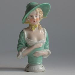 Demi figurine porcelaine Femme