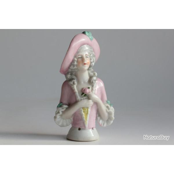 Demi figurine porcelaine Marquise