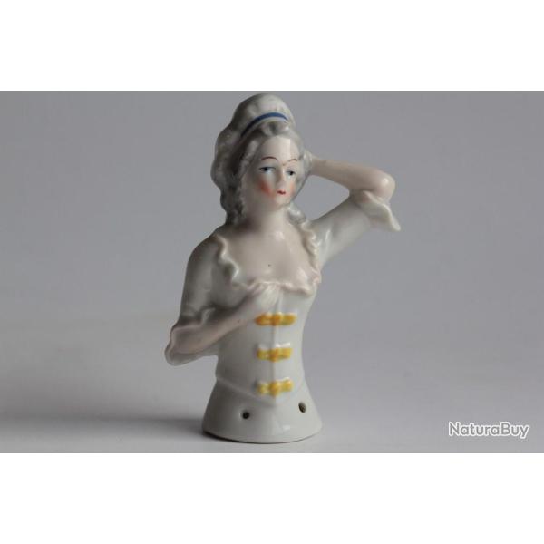 Demi figurine porcelaine Marie Antoinette