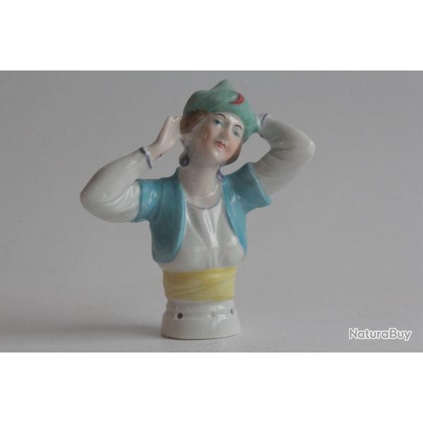 Demi figurine porcelaine Femme costume turque Orientaliste