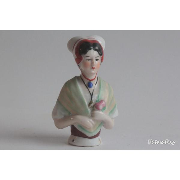 Demi figurine porcelaine Femme Pays de Bresse