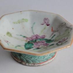 Ancienne petite coupe porcelaine &eacute;maill&eacute;e Chine