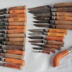 Lot 29 Couteaux OPINEL