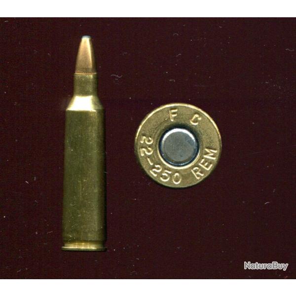 .22-250 REMINGTON - marquage : F C 22-250 REM - balle cuivre pointe plomb - �tui laiton