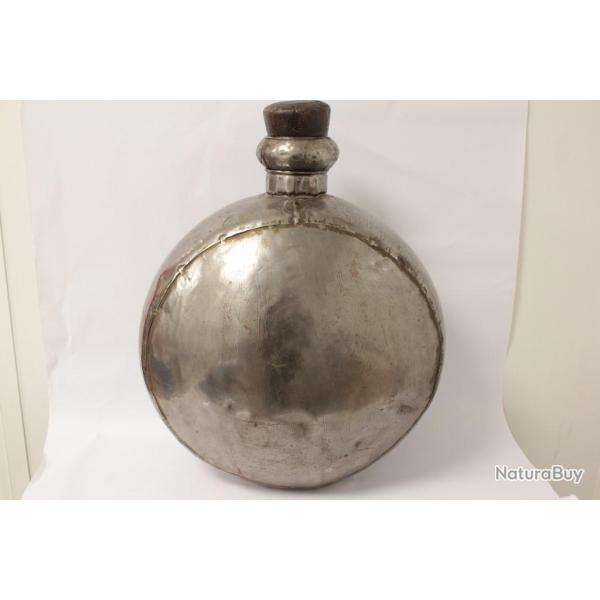 Ancienne Grande gourde m�tal Rajasthan Inde
