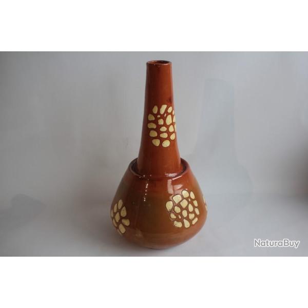 Vase terre verniss�e Alexandre Liotard Ferney Voltaire