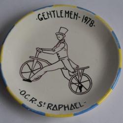 Assiette Cyclisme Gentlemen 1978 O.C.R. St Rapha&euml;l Schwar Vallauris