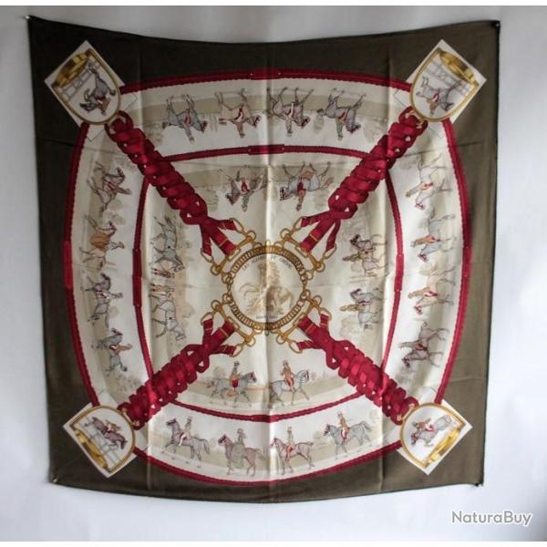 HERMES Foulard soie Les allures du cheval H. de Linar�s