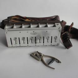 Sacoche de contrôleur train ou bus monnayeur et poinçonneuse 1966