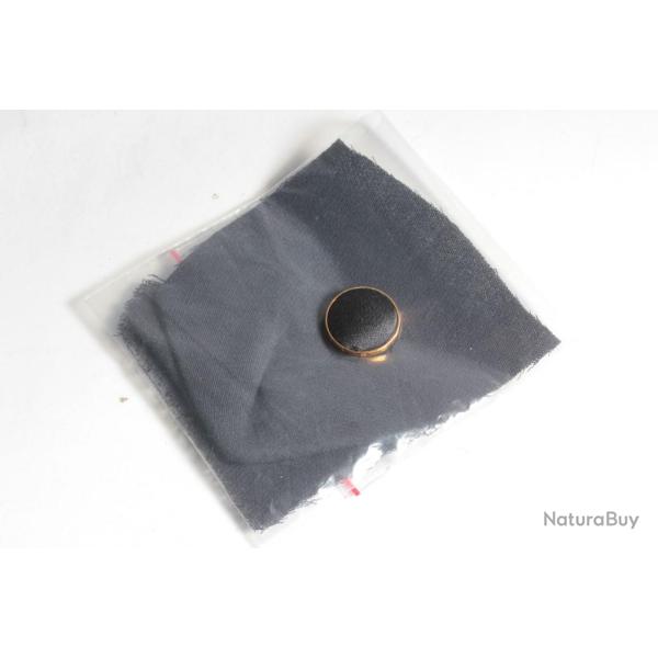 CHANEL Bouton satin noir mtal dor vintage