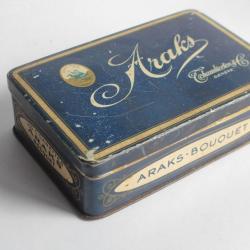 Boîte à Cigarettes tôle ARAKS Bouquet Tchamkerten et Co.