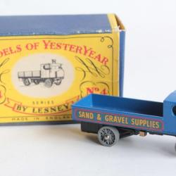 LESNEY Véhicule miniature N°4 Sand & Gravel Supplies Truck Jouet