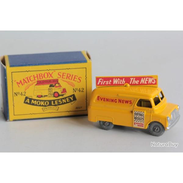 LESNEY V�hicule miniature N�42 Bedford Evening News Van Jouet