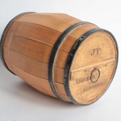 Boîte tonneau bois bonbons liqueur Chocolat Tobler