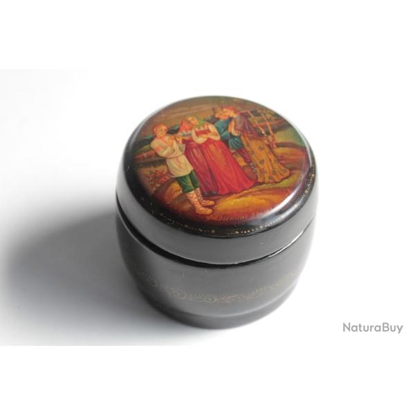 Bo�te laqu�e Russe Fedoskino A. Karasev Russian Life Style 1994