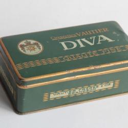 Bo&icirc;te &agrave; Cigarettes t&ocirc;le Nirvana Vautier Fr&egrave;res & Cie