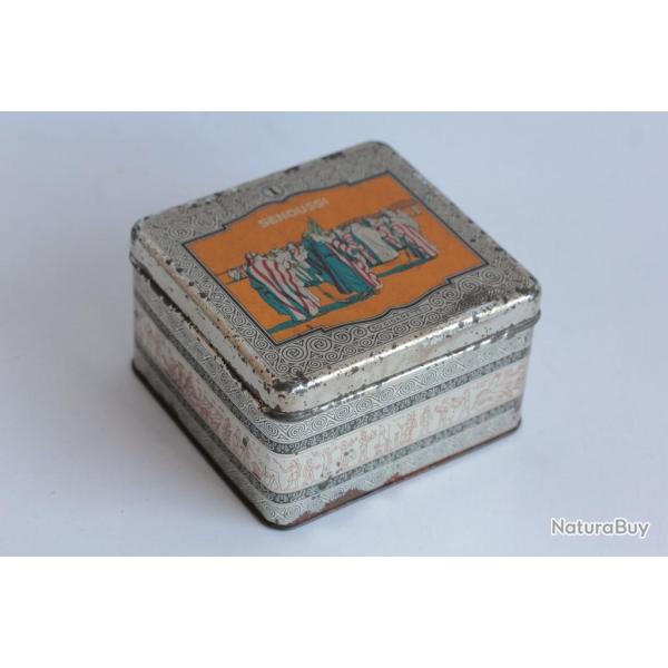 Bo�te � Cigarettes t�le Senoussi
