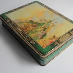 Bo&icirc;te t&ocirc;le Biscuits Peek Frean & Co Loch Garry London