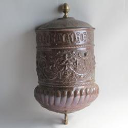 Ancienne Fontaine murale cuivre