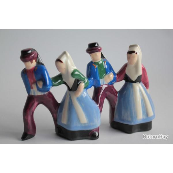 Groupe de bretons Robert MICHEAU-VERNEZ fa�ence Quimper