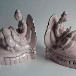 Serre-livres porcelaine allemande Femmes lisant