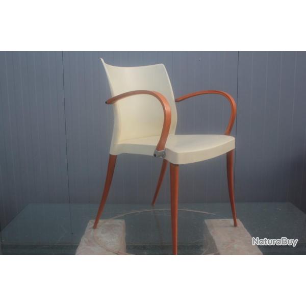 Fauteuil design bois et plastique paco capdell anne 80