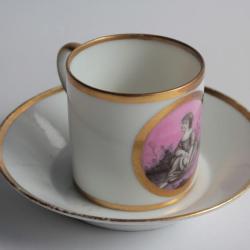 Tasse litron porcelaine Vieux Paris XIXe siècle