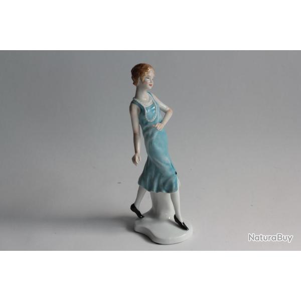 Figurine Femme OEillet Nelke porcelaine Unterweissbach Allemagne