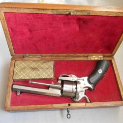 Coffret revolver A. Francotte, cal. 9 mm &agrave; broche